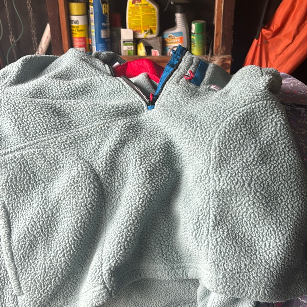 Topo designs size L pullover